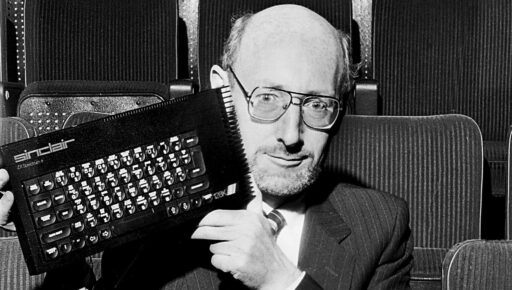 뉴스 요약: Clive Sinclair 사망, 새로운 Wipeout, 전장 연기 및 현대전 계속