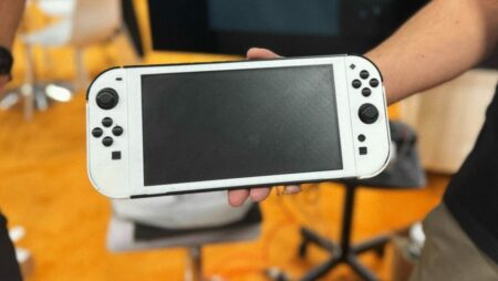 Nintendo žaluje výrobce makety Switche 2