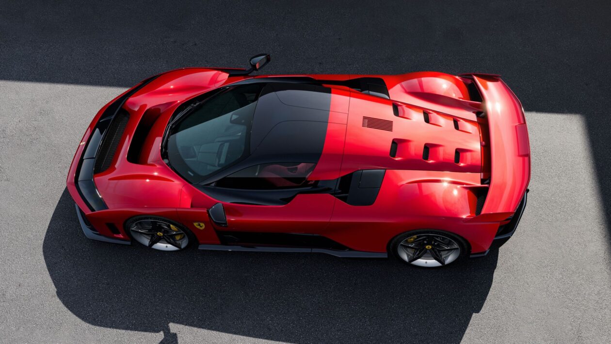 승무원 Motorfest, Ubisoft, Ferrari F80은 Crew Motorfest에서 초연됩니다.