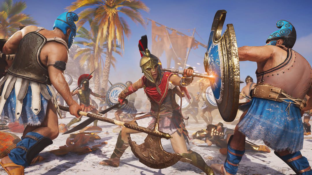 Assassin 's Creed Odyssey 게임의 스크린 샷 스파르타 헬멧에있는 여성을 보여주는 더 넓은 전투 속에서 두 남자와 싸우고 있습니다.